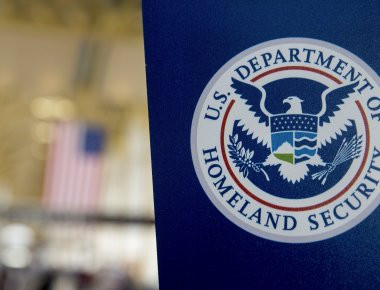 ΗΠΑ: Αυστηρότεροι έλεγχοι και μέτρα στις αεροπορικές πτήσεις από το εξωτερικό